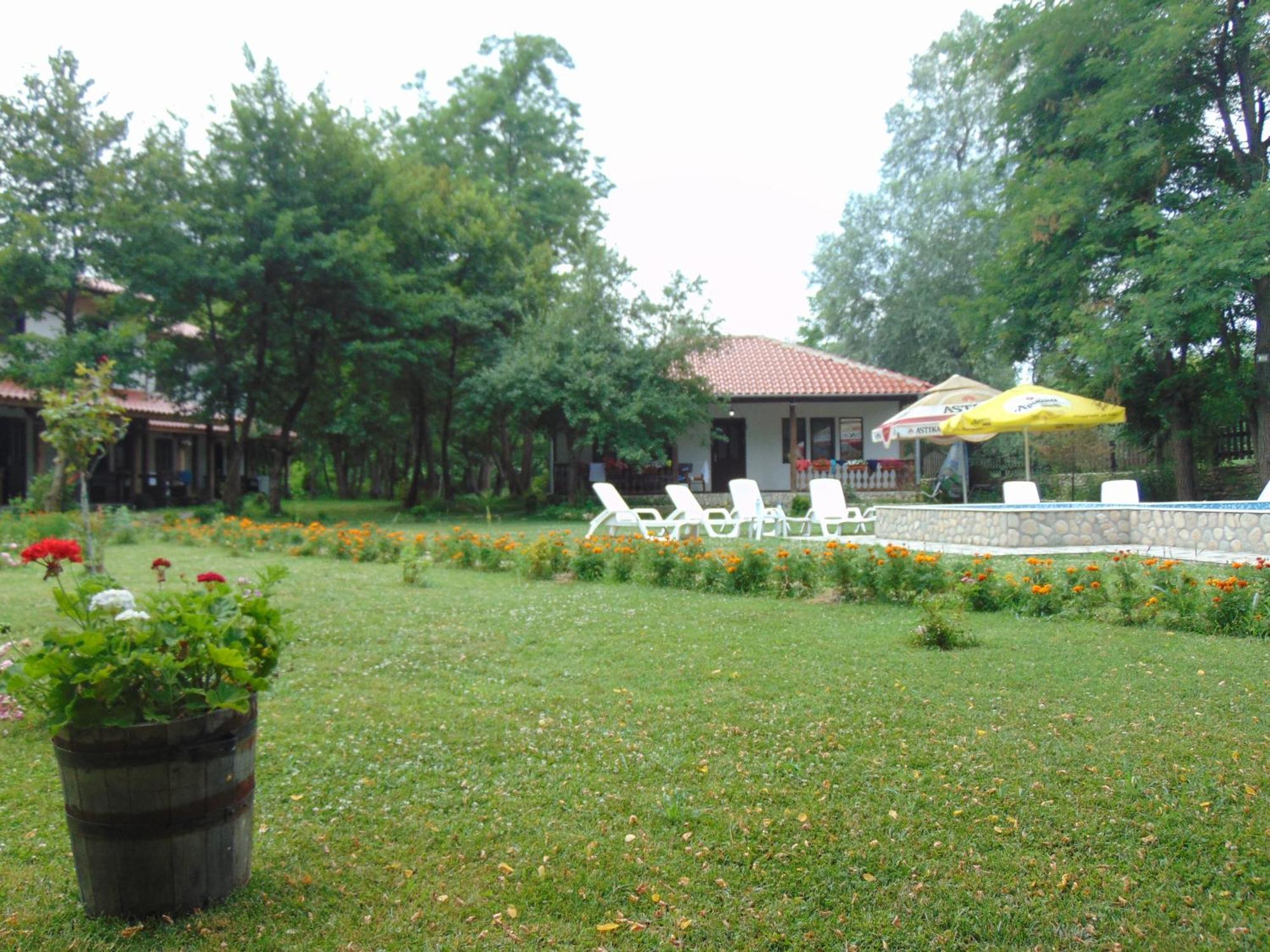 Holiday Park Ranchoto Hotel Kirkovo  Kültér fotó