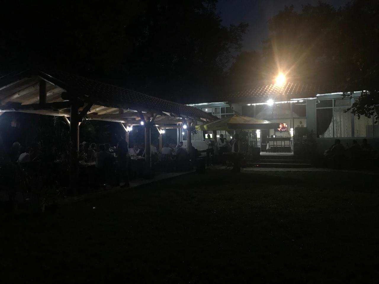 Holiday Park Ranchoto Hotel Kirkovo  Kültér fotó