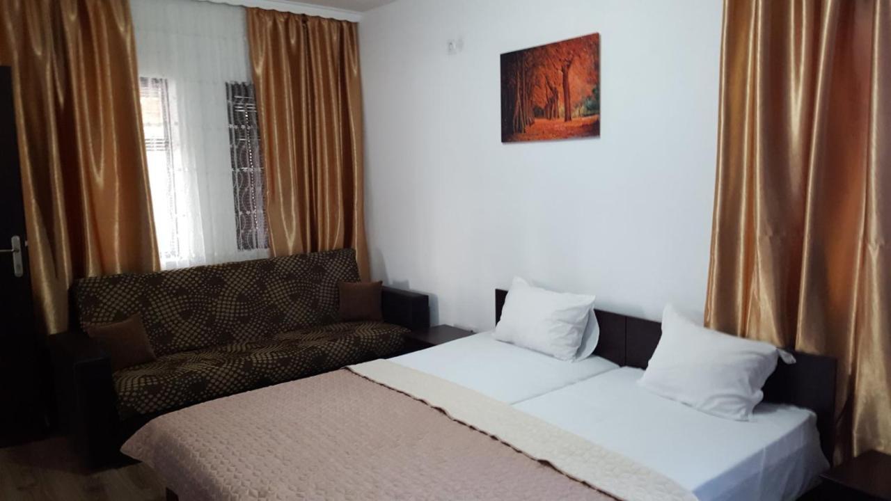 Holiday Park Ranchoto Hotel Kirkovo  Kültér fotó